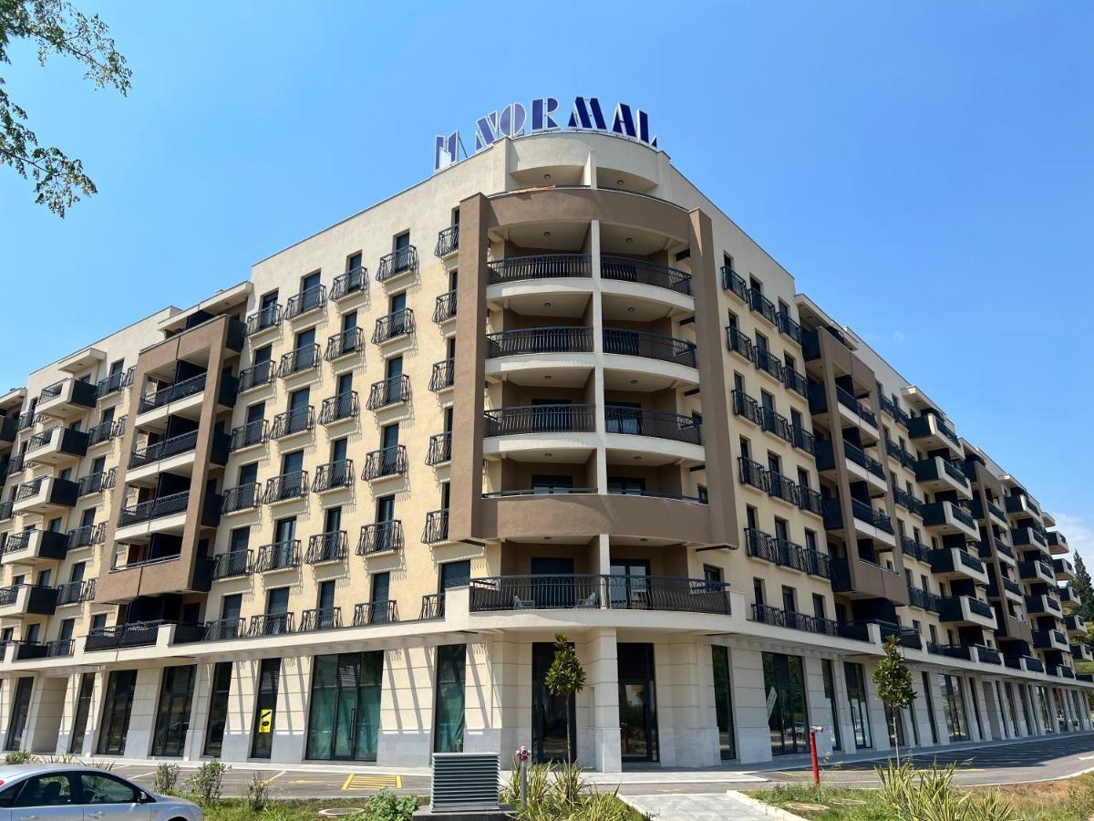 Green Hills By Rent A Car Mi Podgorica Luaran gambar